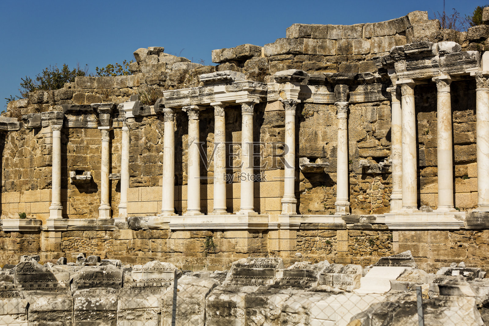 赛德古城的废墟照片摄影图片