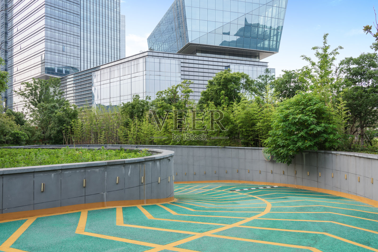 停车场/大楼入口和出口照片摄影图片