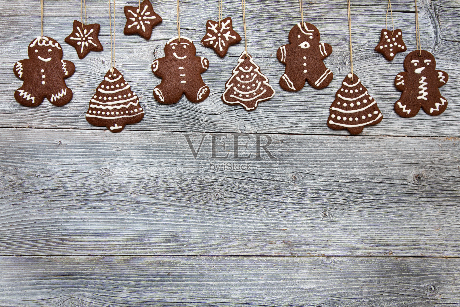 木头上的姜饼照片摄影图片