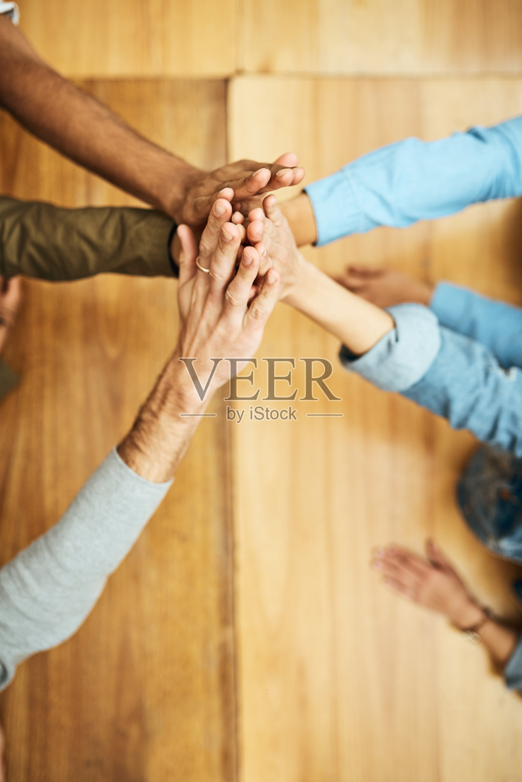 拿下一篇论文来照片摄影图片