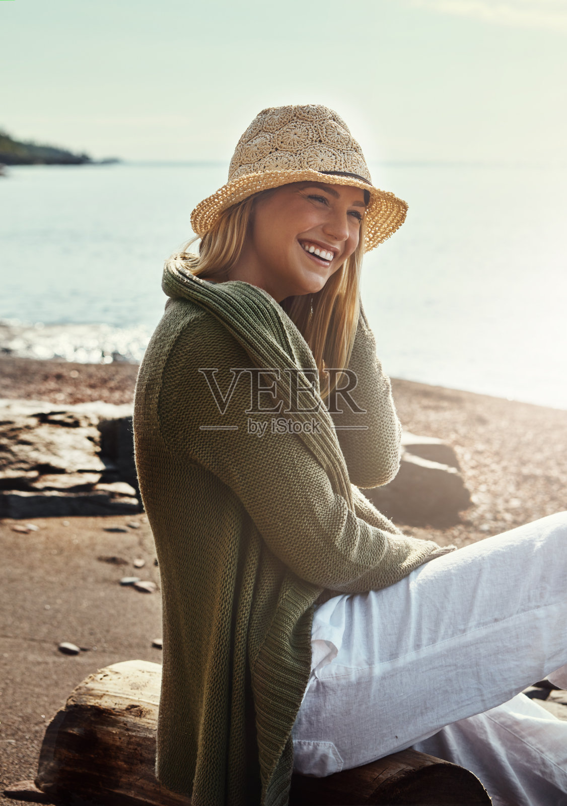 幸福发生在自然界照片摄影图片