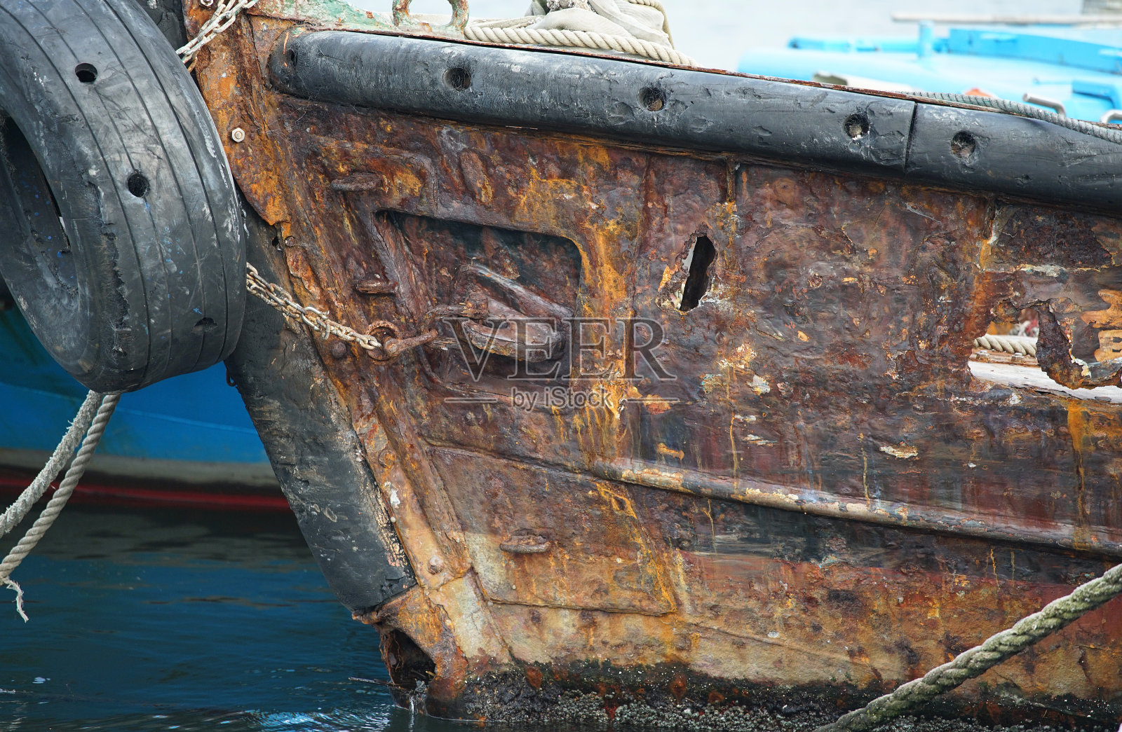 生锈的铁船照片摄影图片