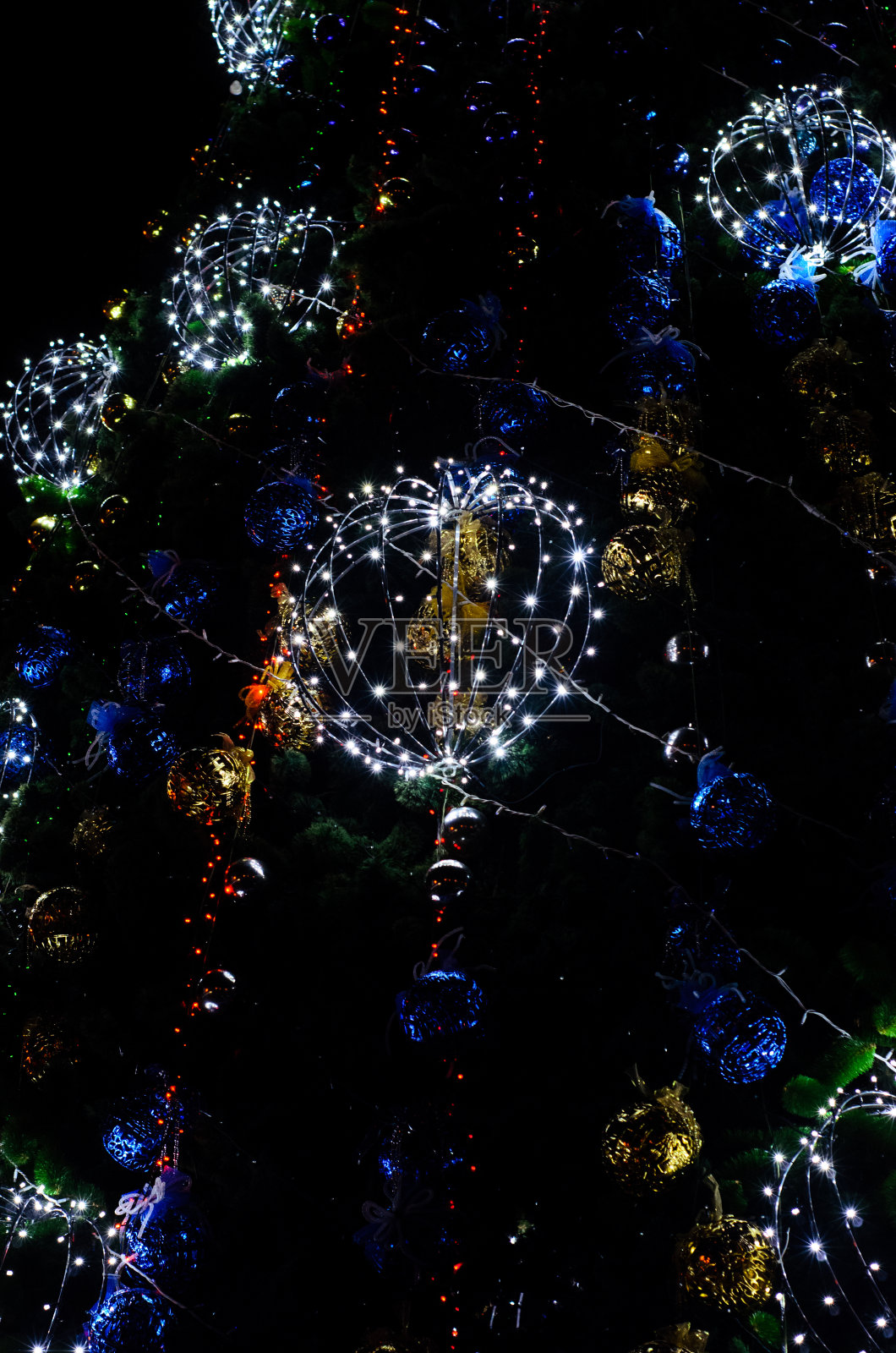 圣诞树的照明照片摄影图片