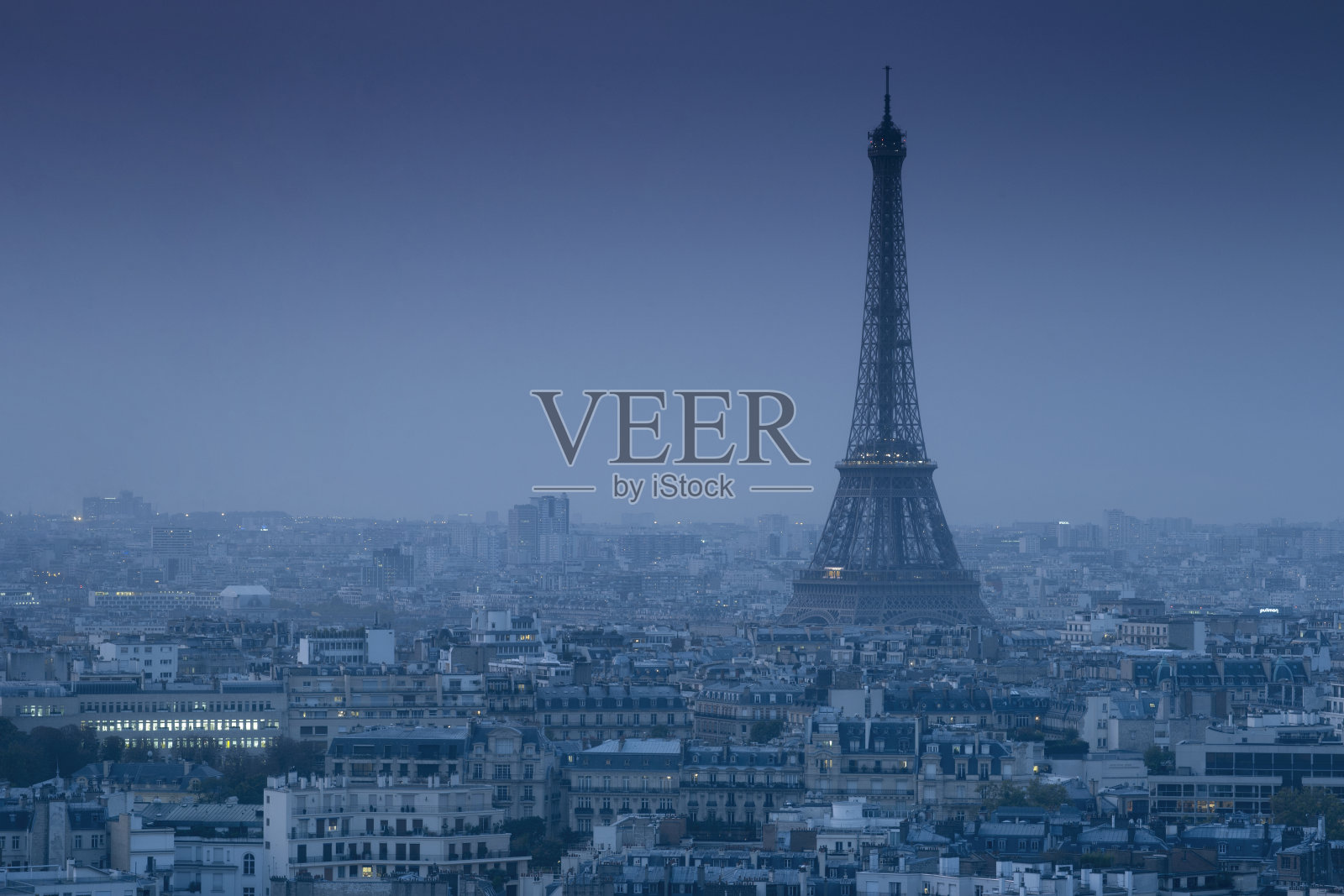 巴黎在黎明照片摄影图片