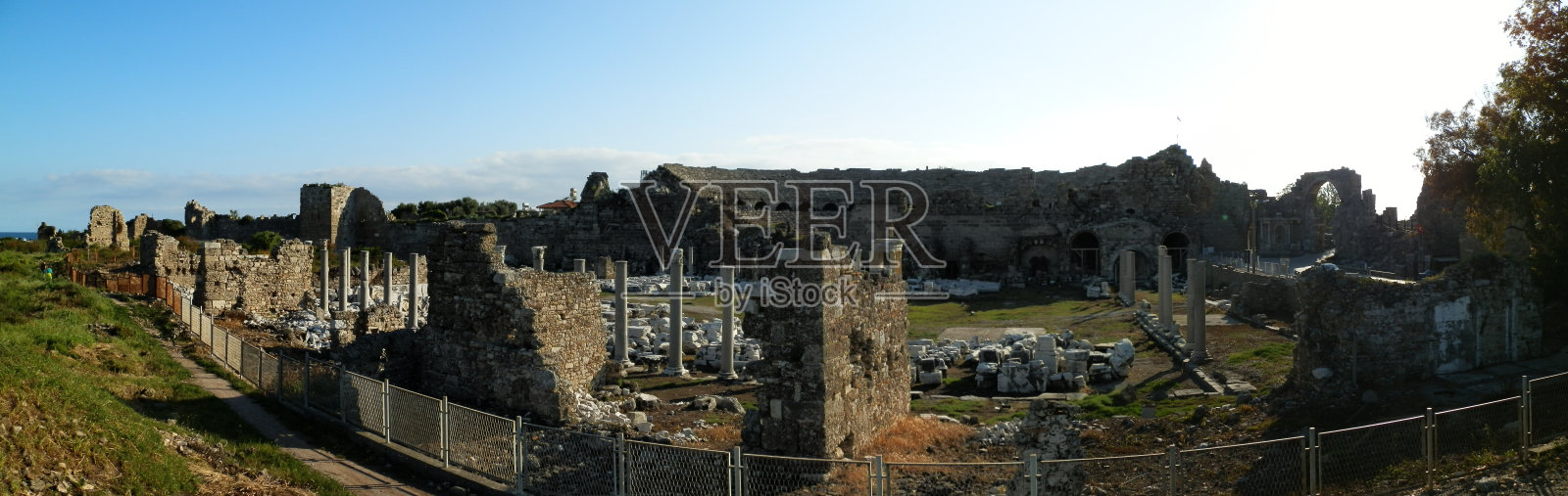 佩吉历史罗马柱门照片摄影图片