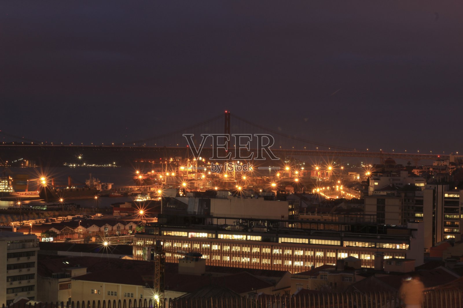 里斯本的夜景照片摄影图片