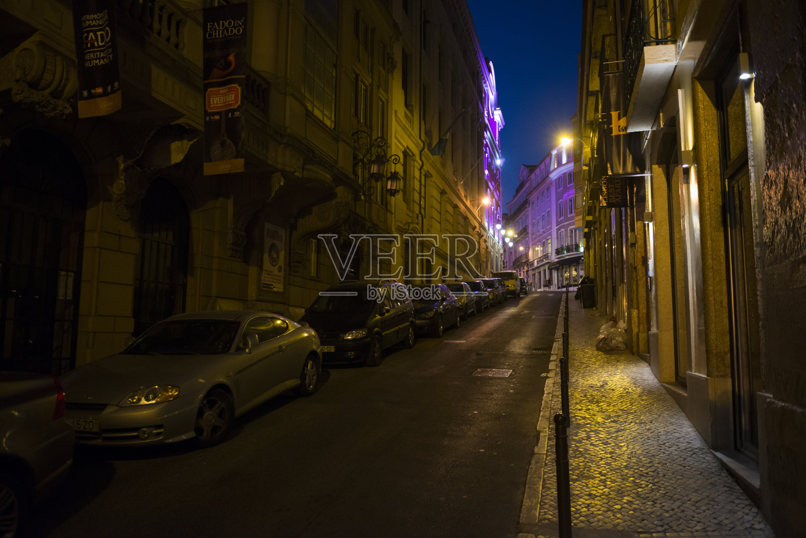 葡萄牙里斯本Chiado地区的街道照片摄影图片