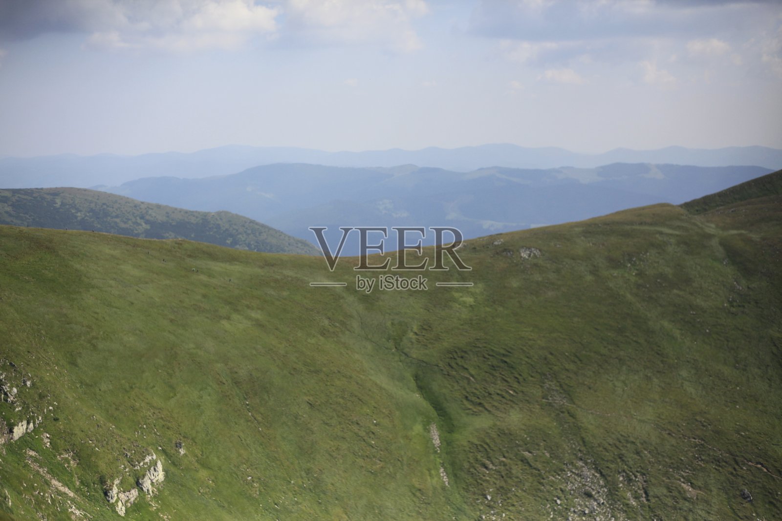 乌克兰喀尔巴阡山脉的Chornohora山脊照片摄影图片