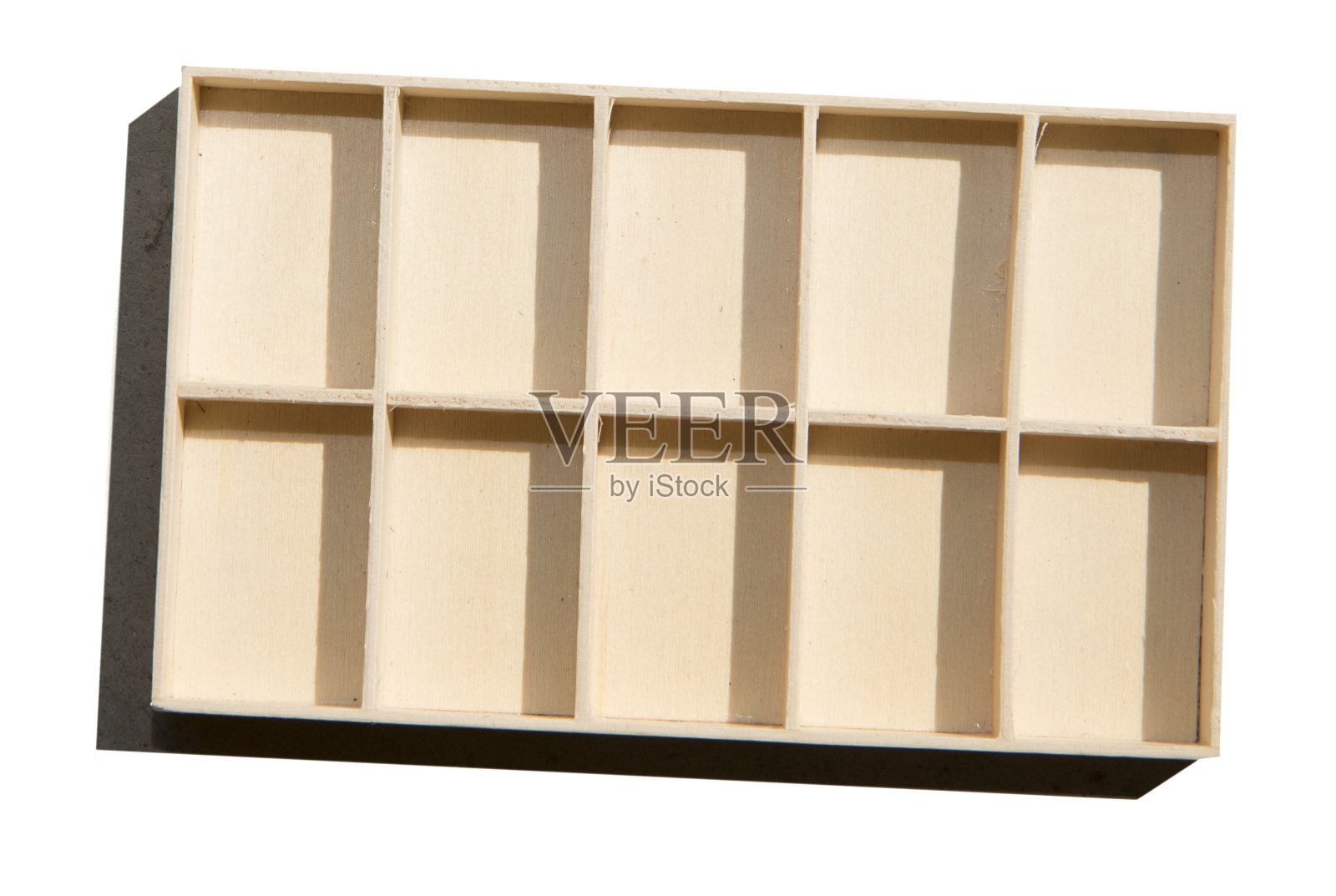 木箱孤立在白色背景照片摄影图片