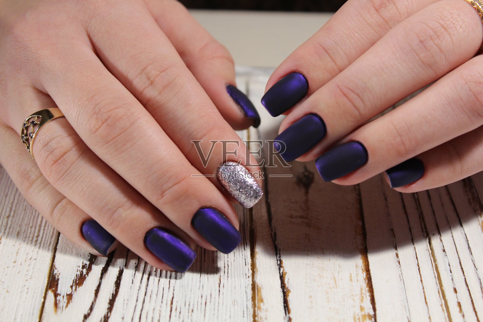 圣诞美甲艺术美甲照片摄影图片