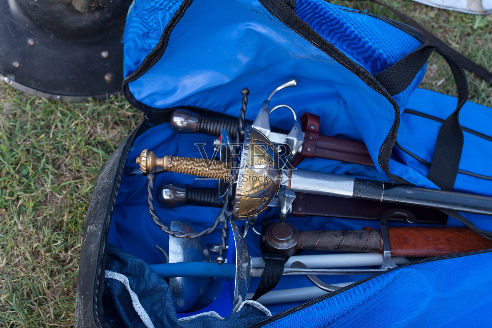 剑和军刀照片摄影图片