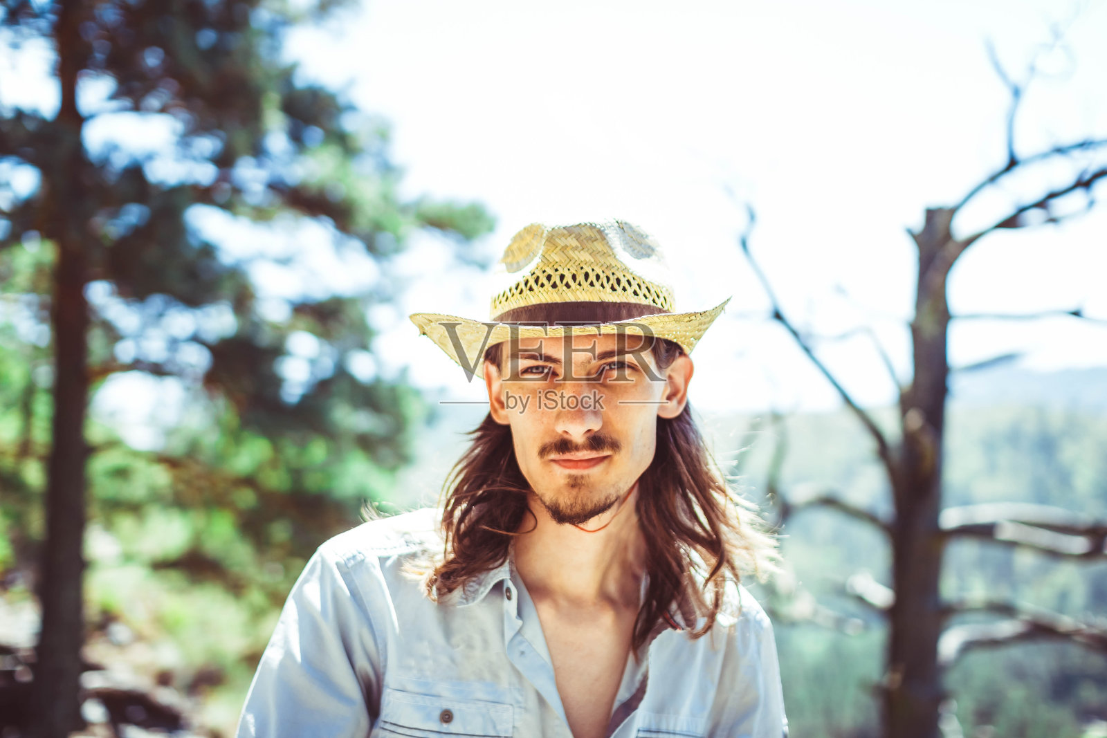 戴牛仔帽的那个照片摄影图片