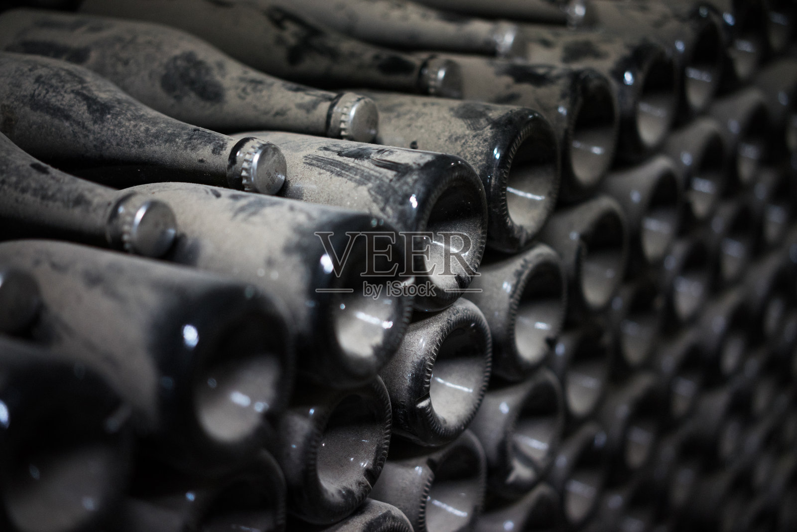 旧酒瓶照片摄影图片