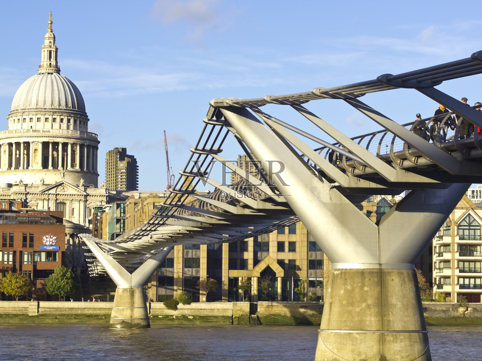 千禧桥照片摄影图片