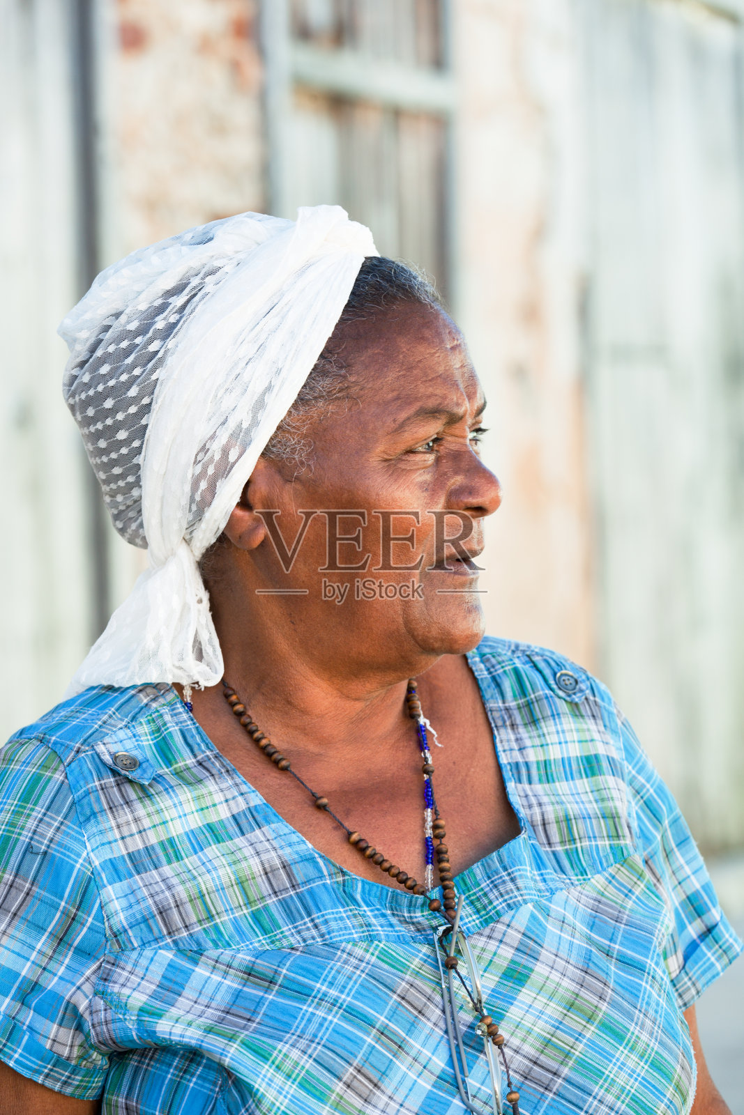 古巴的老妇人照片摄影图片