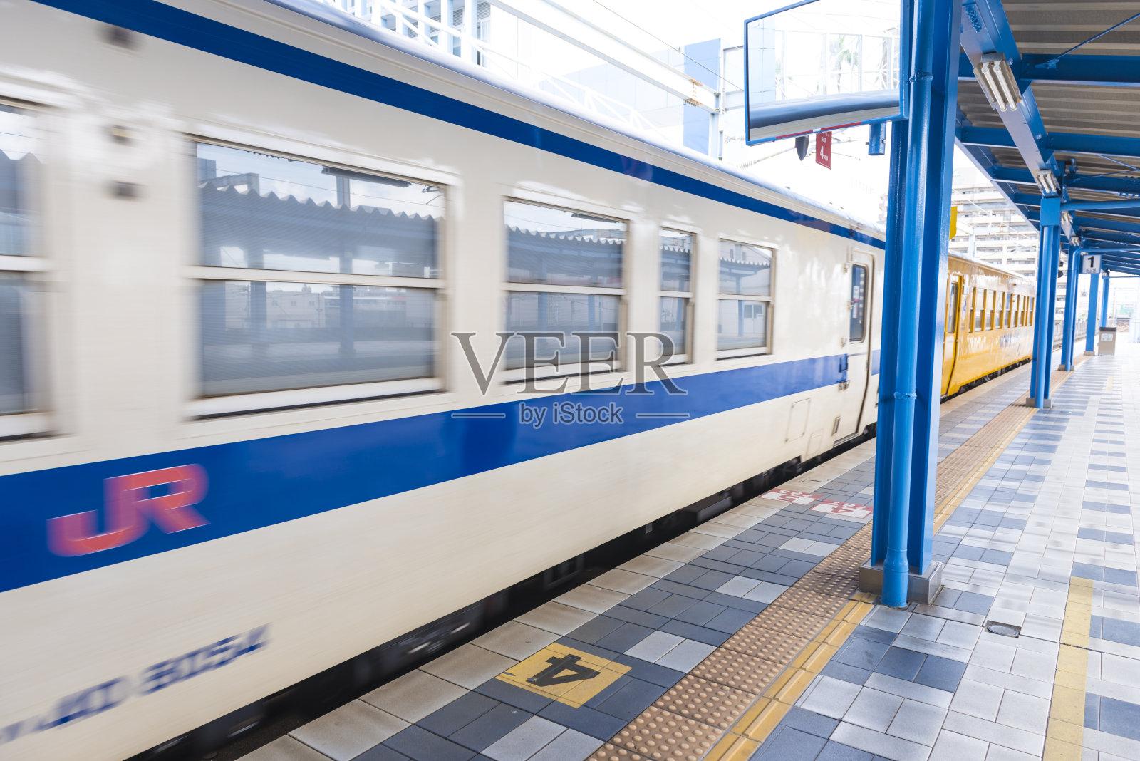 日本宫崎骏的火车照片摄影图片