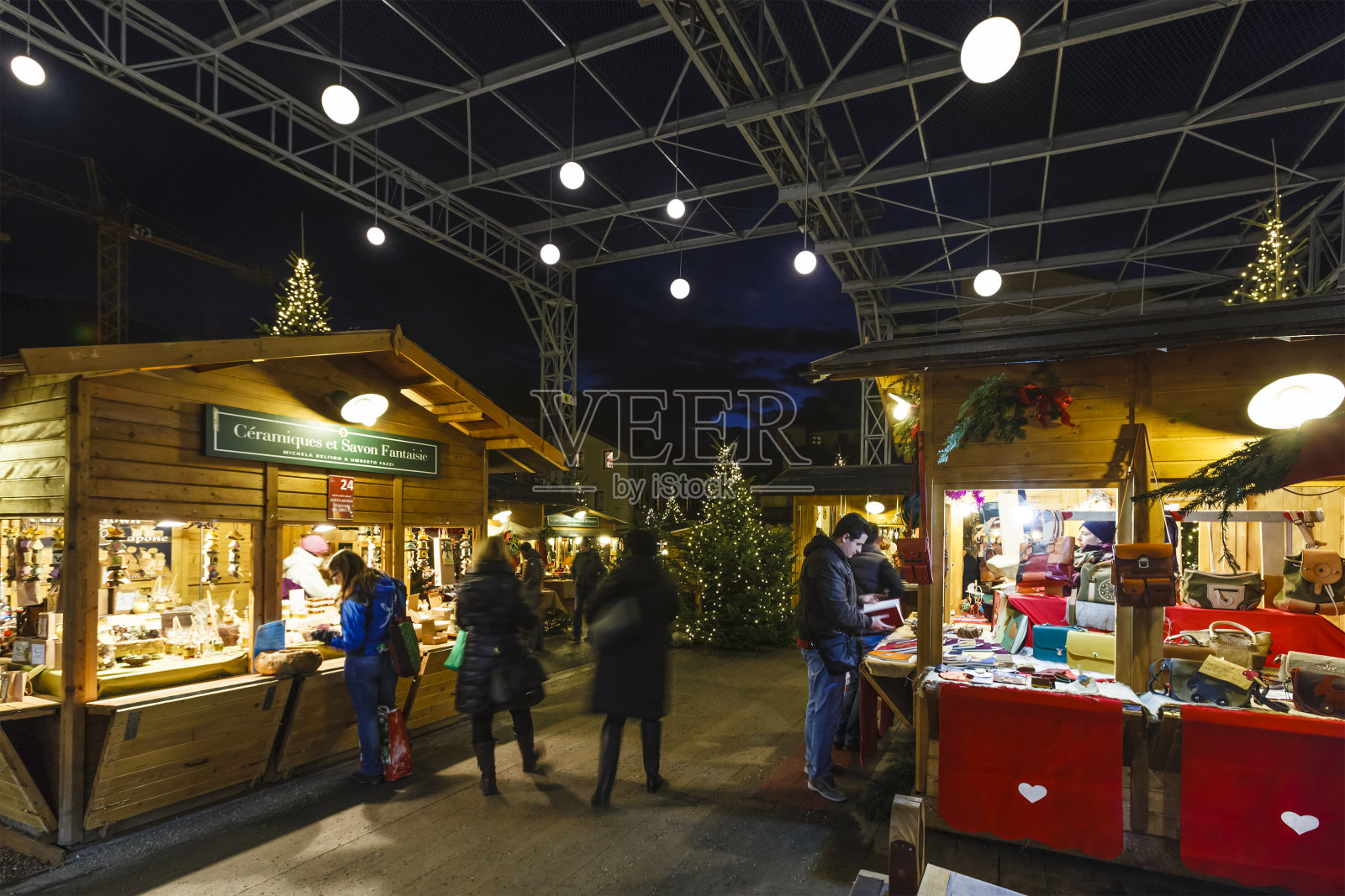 意大利奥斯塔的圣诞节照片摄影图片