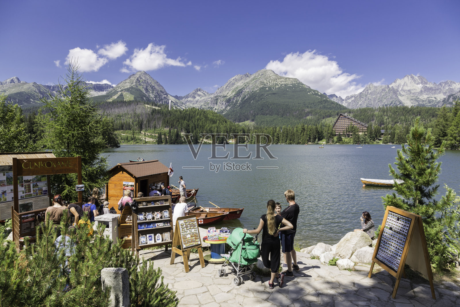 在斯特拉斯克普莱索，斯洛伐克租船照片摄影图片