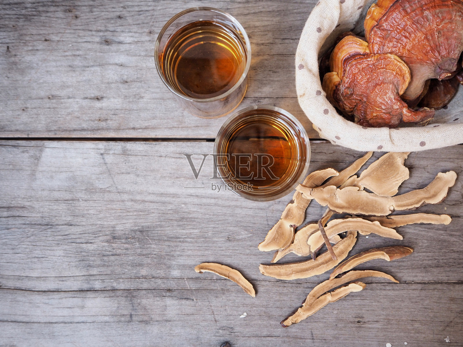 灵芝茶-灵芝菇照片摄影图片