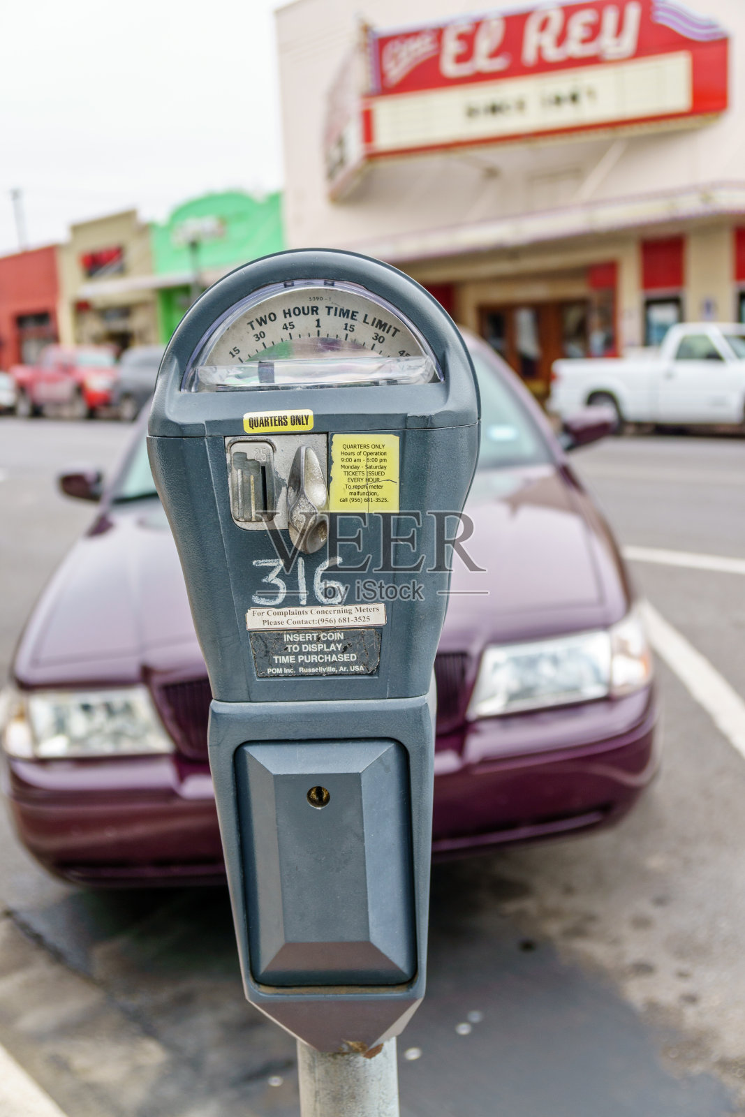 德克萨斯州麦卡伦市中心的停车计时器照片摄影图片