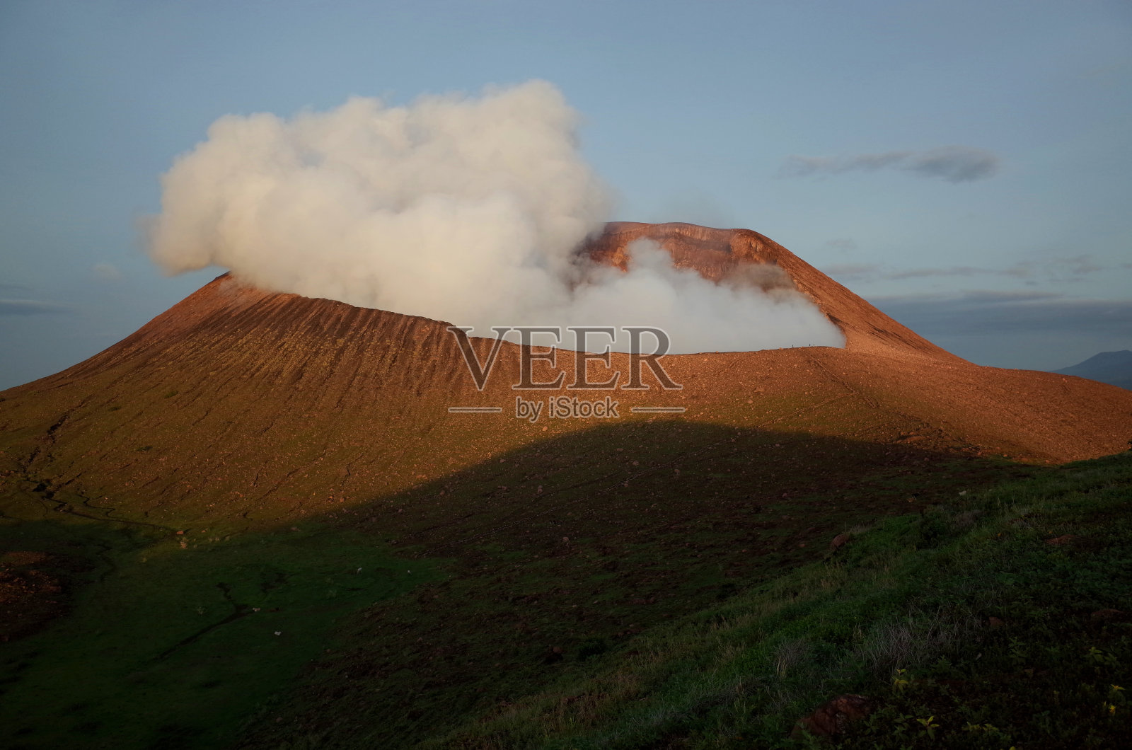 Volcan Telica，尼加拉瓜照片摄影图片