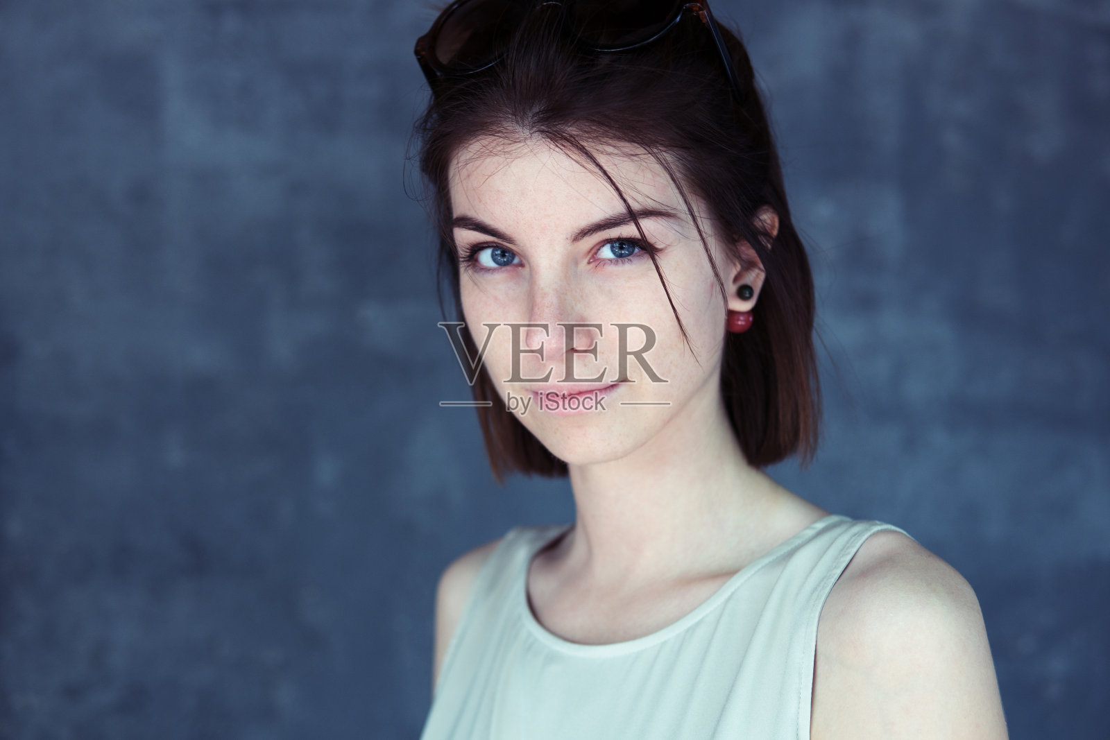 非常美丽的女孩照片摄影图片