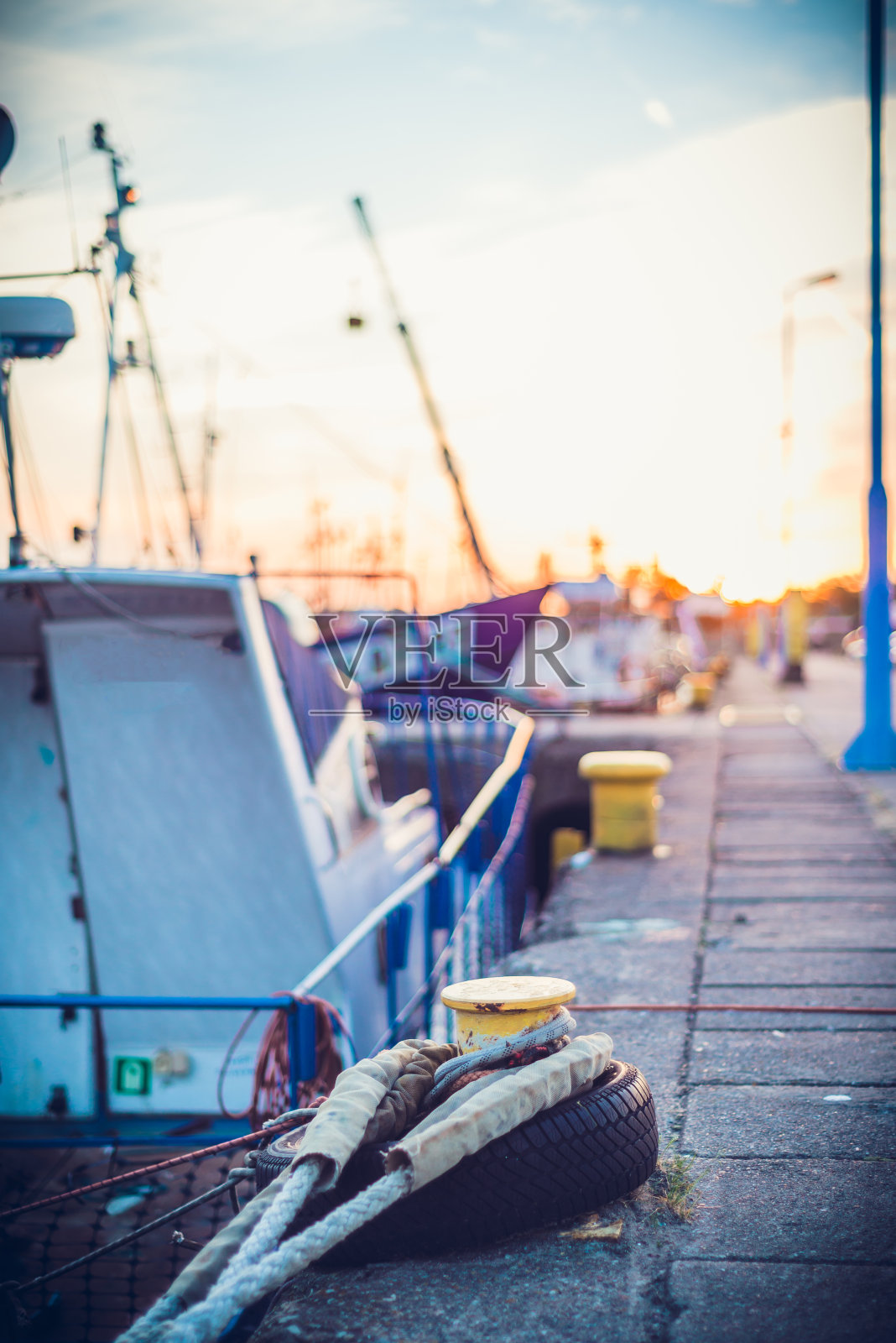 港内船只照片摄影图片