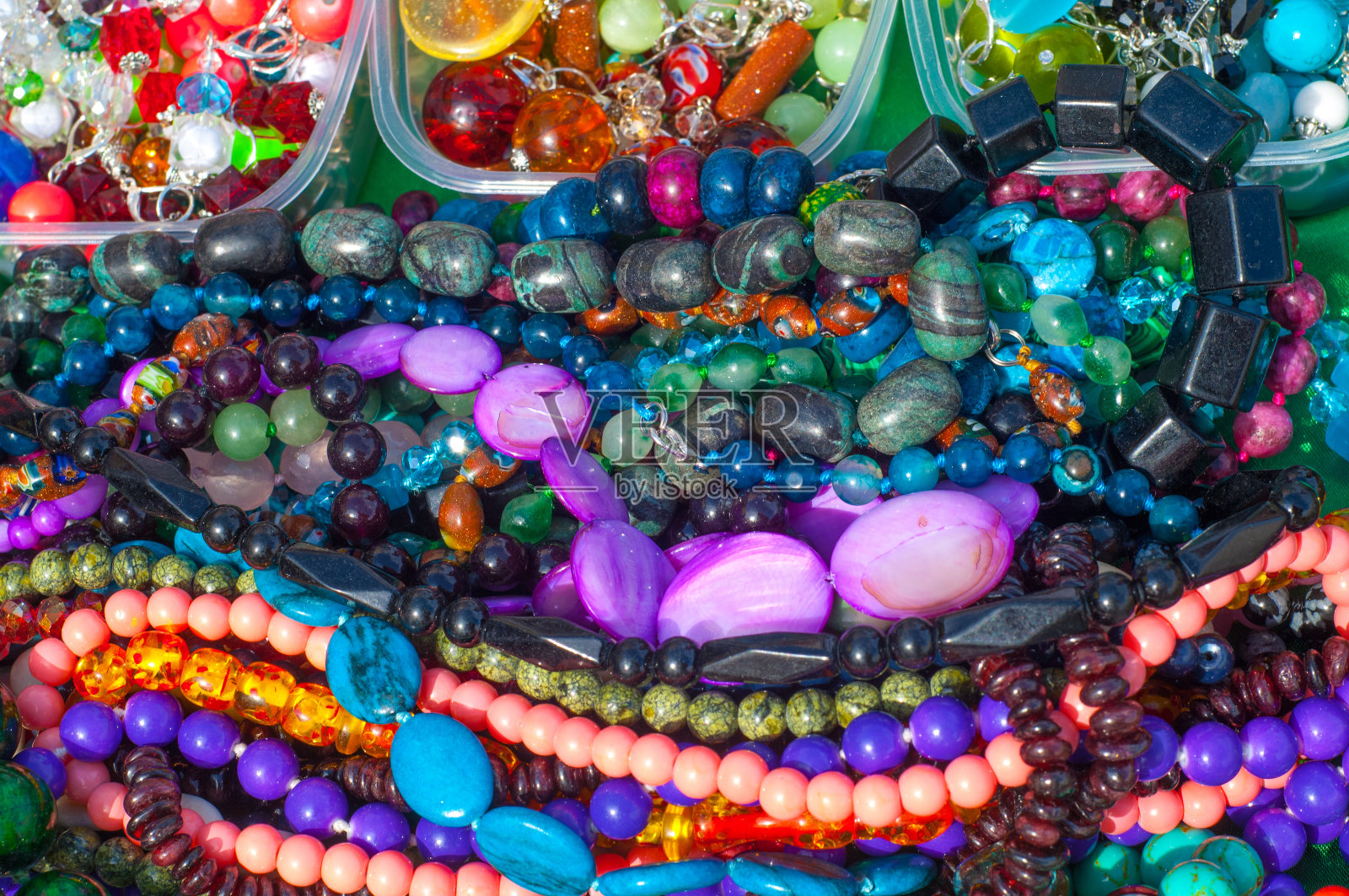 仿首饰照片摄影图片