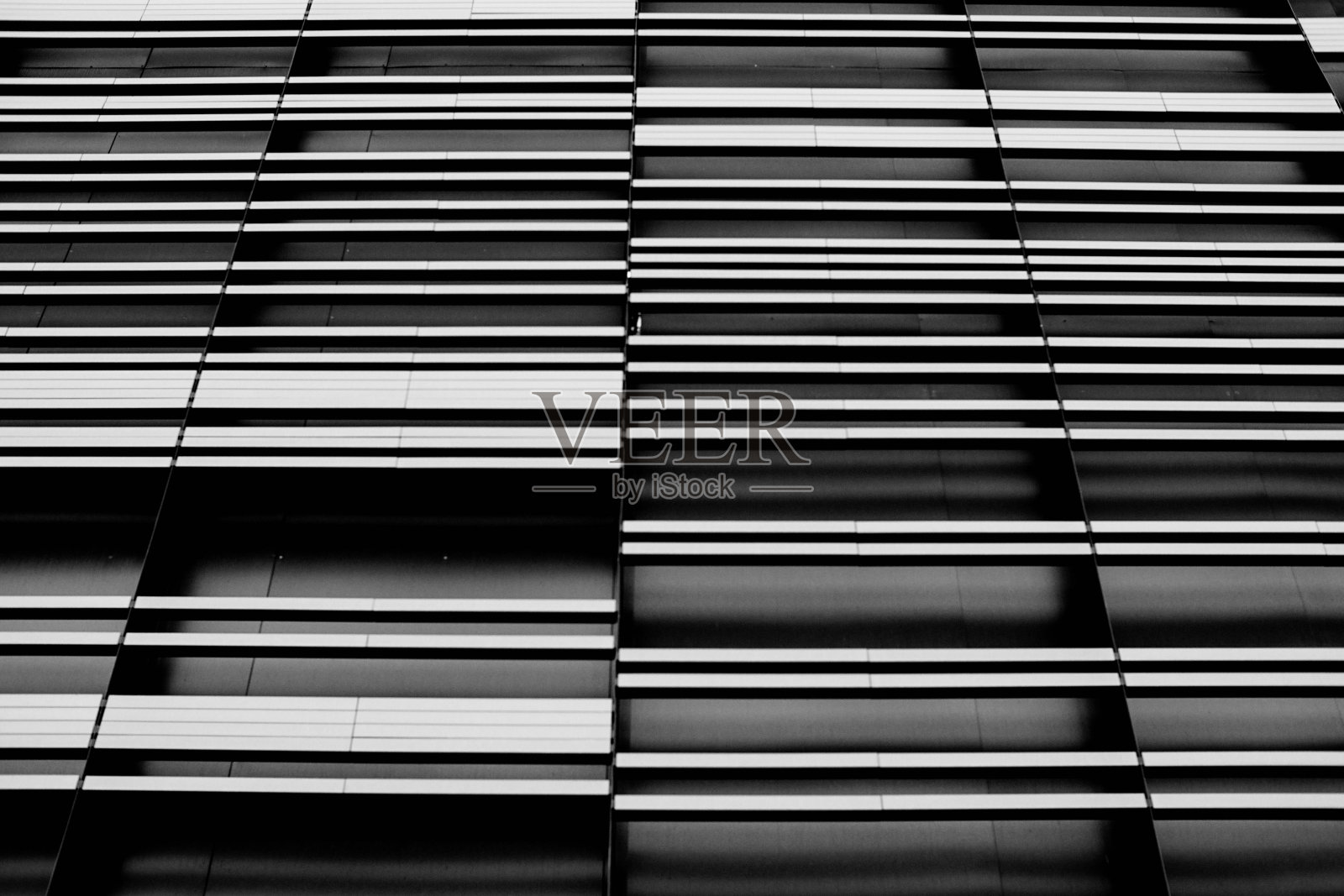 建筑钢面板照片摄影图片