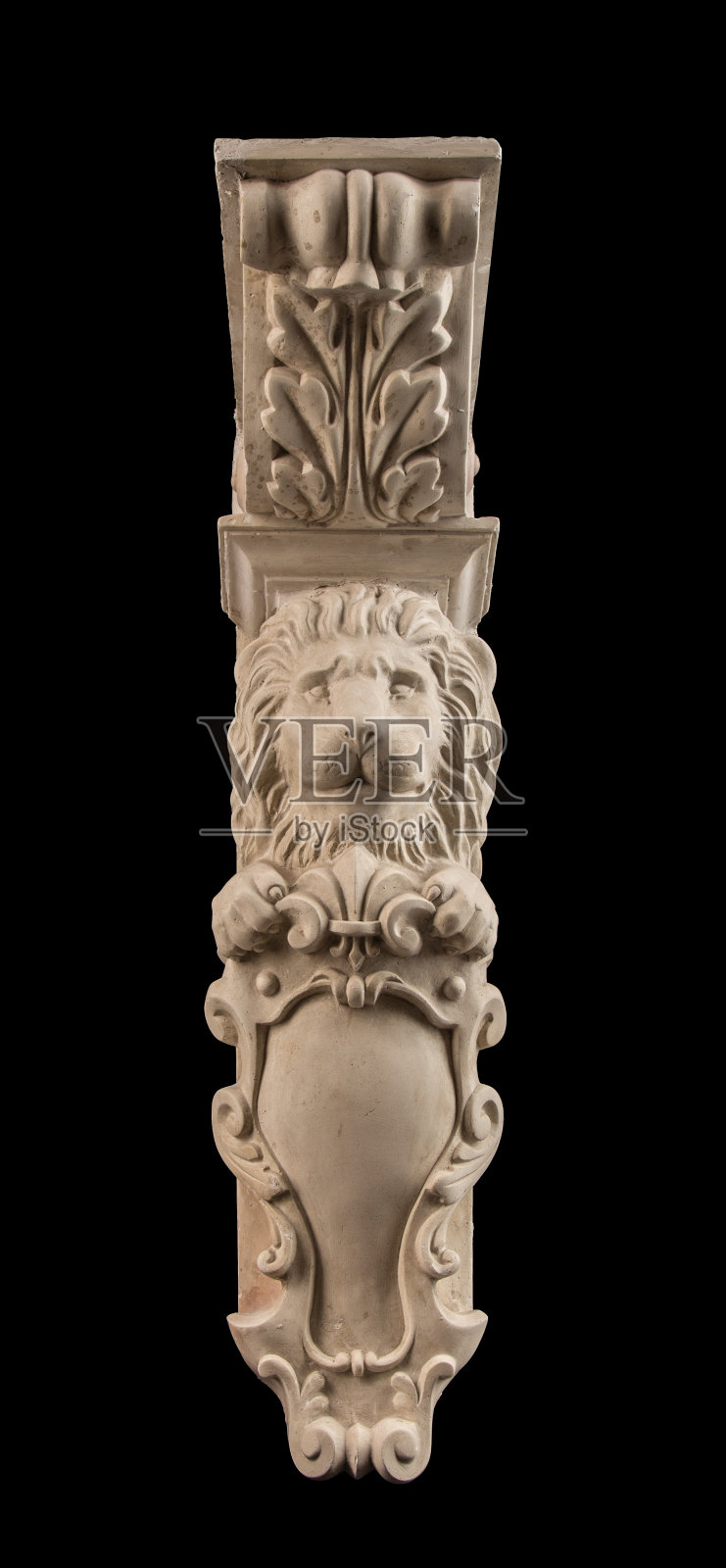 石膏狮子雕塑黑色背景柱头照片摄影图片