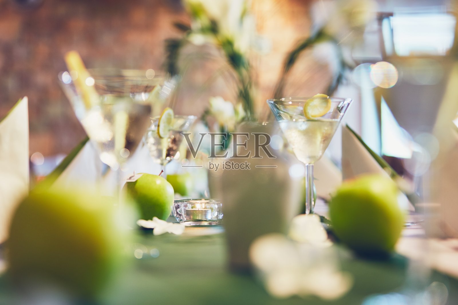 婚礼庆典聚会照片摄影图片