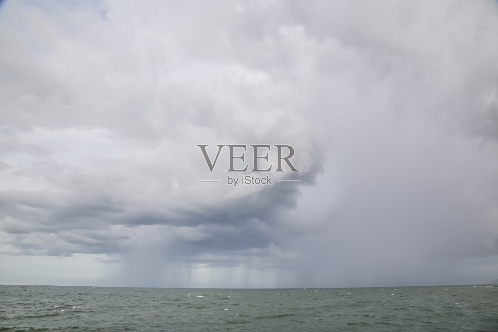 雷雨照片摄影图片