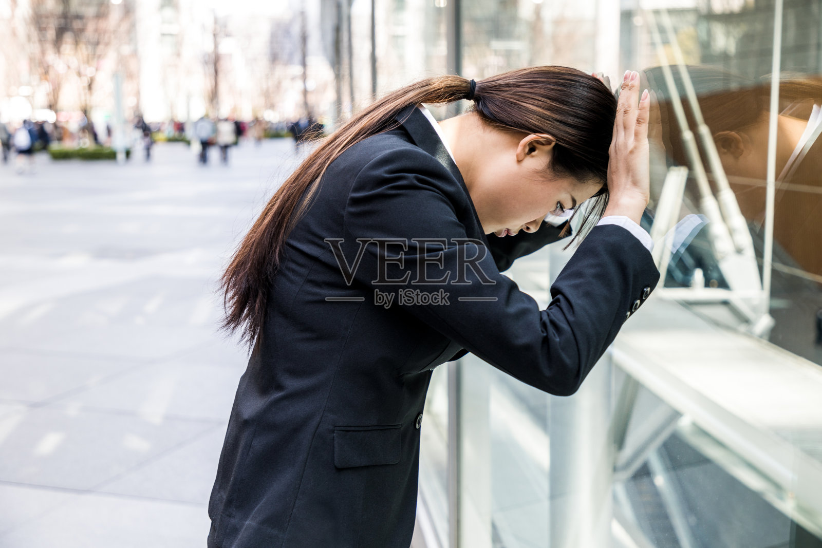 沮丧的商务女人照片摄影图片
