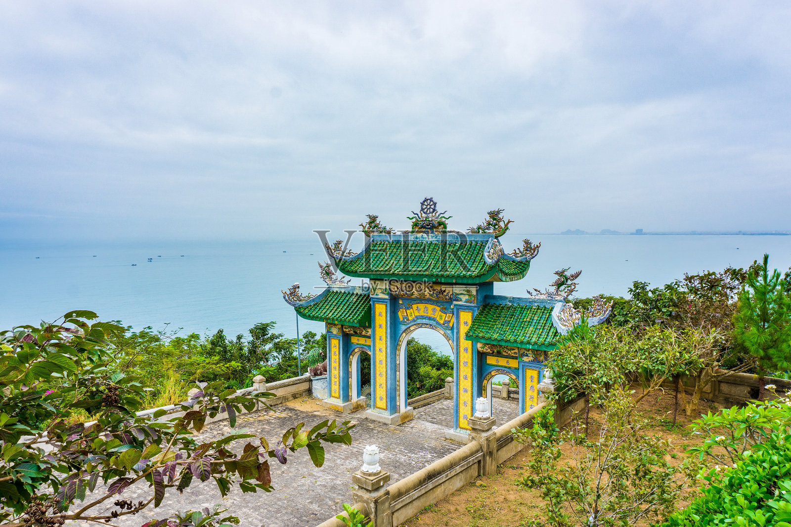 宝塔门海景景观照片摄影图片