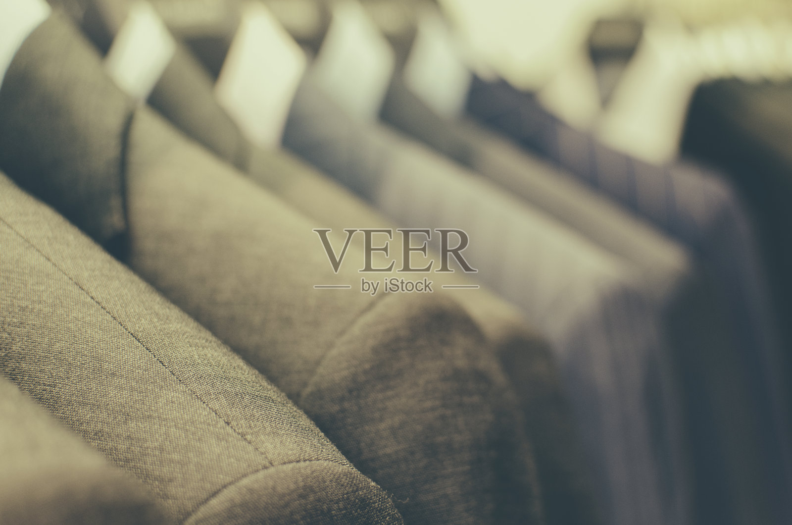 男装-复古风格照片摄影图片