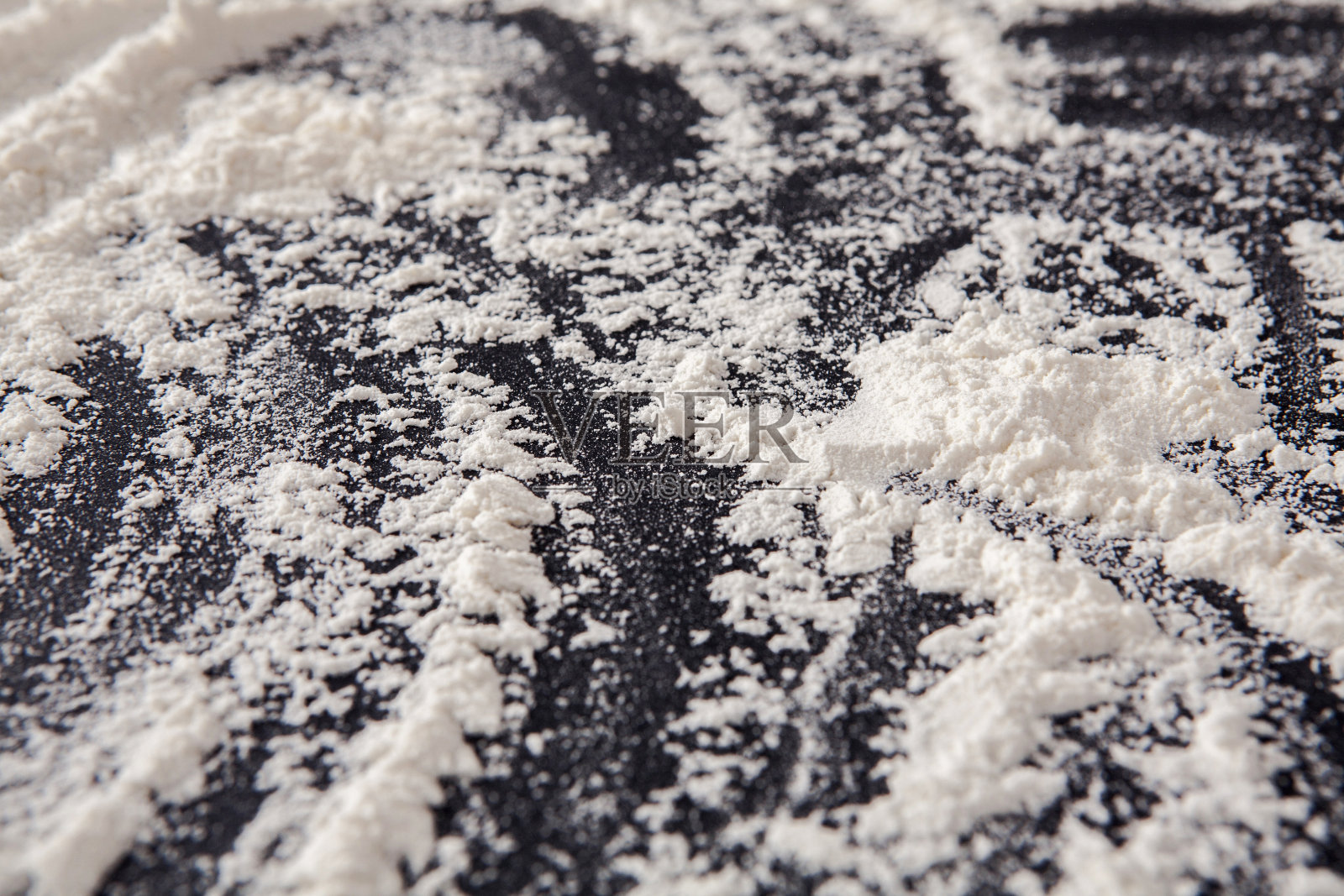 白色地板，黑色背景，抽象纹理照片摄影图片