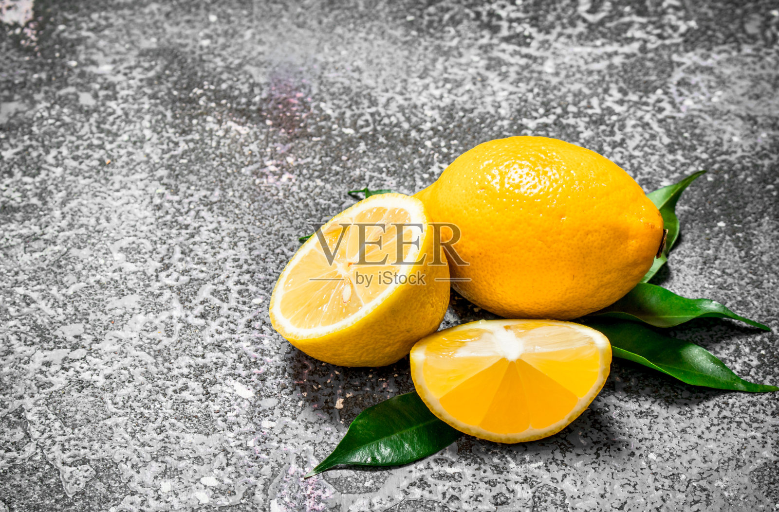 新鲜的柠檬。照片摄影图片