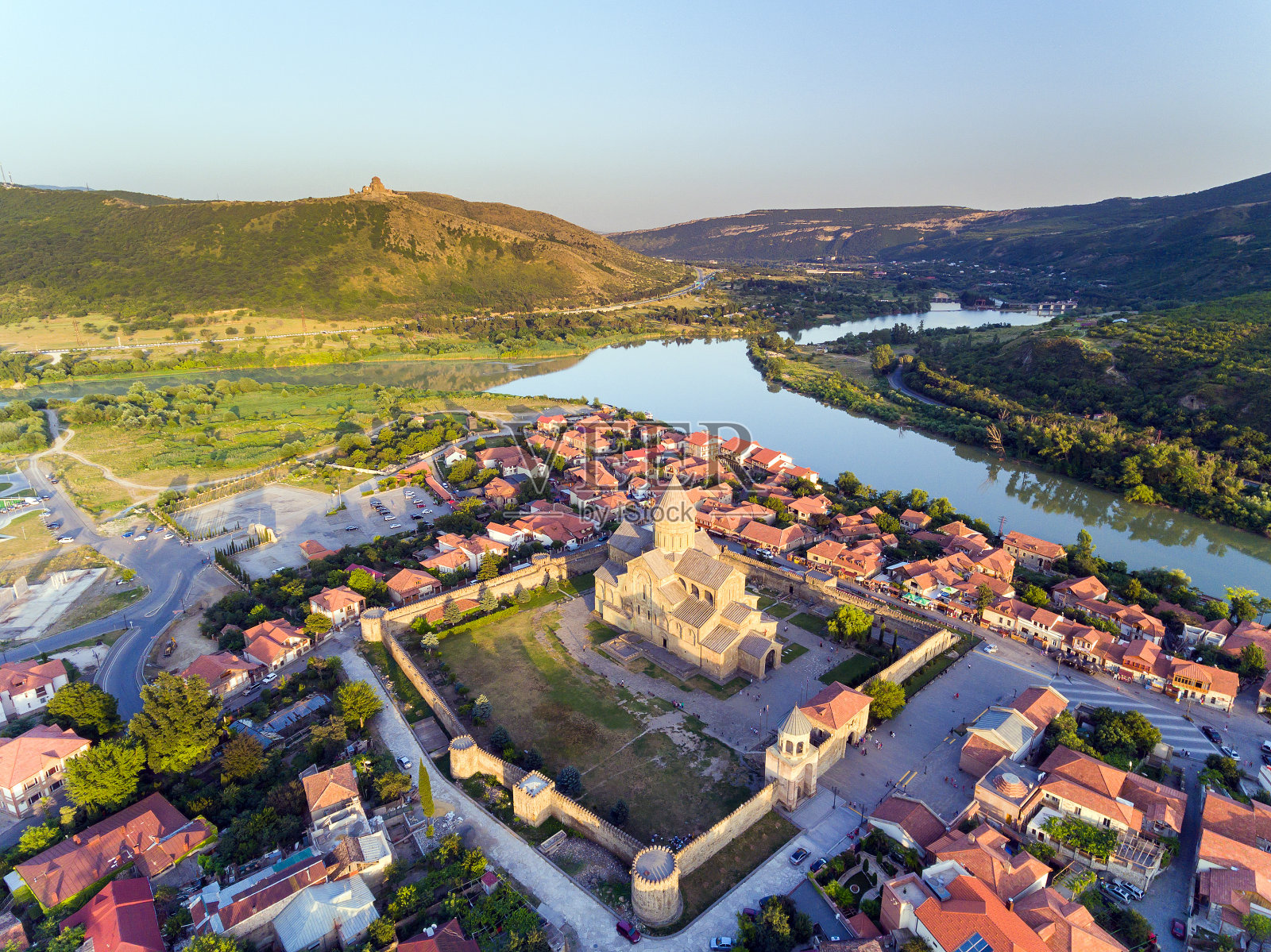 格鲁吉亚Mtskheta的Svetitskhoveli大教堂。照片摄影图片