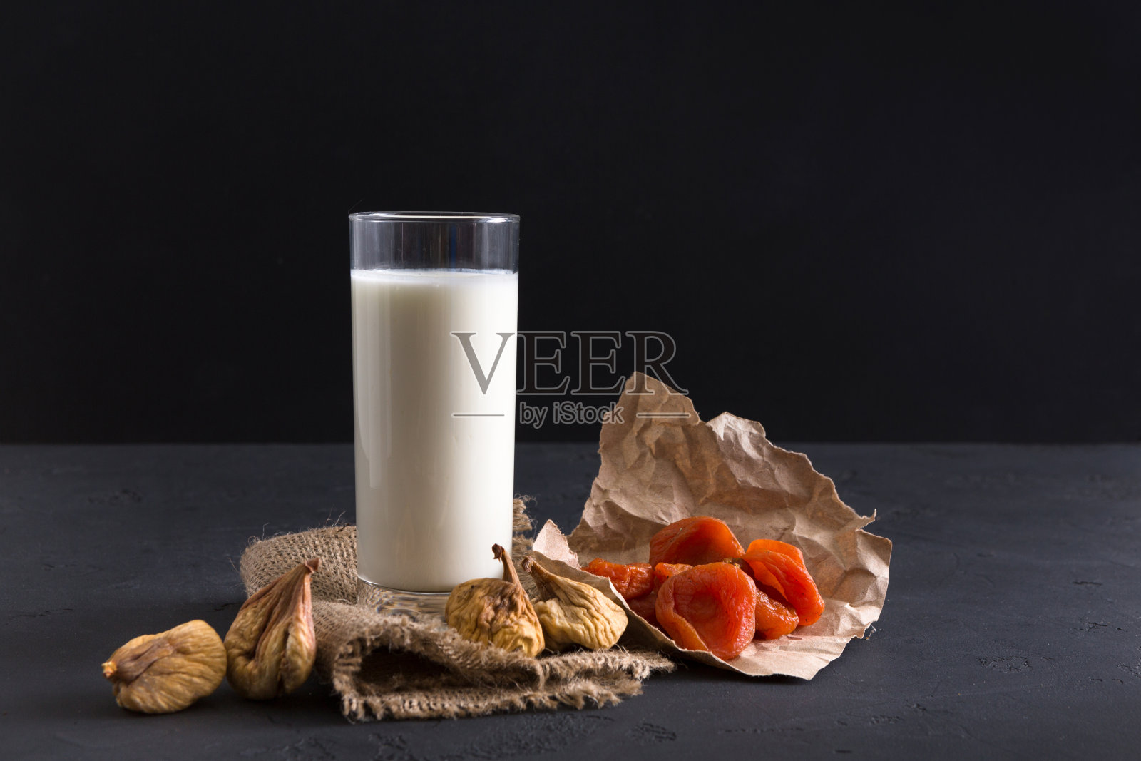 自制乳制品、素食奶、素食食品照片摄影图片