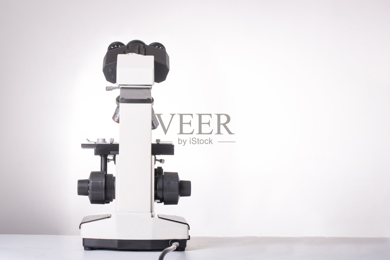 研究用显微镜机照片摄影图片