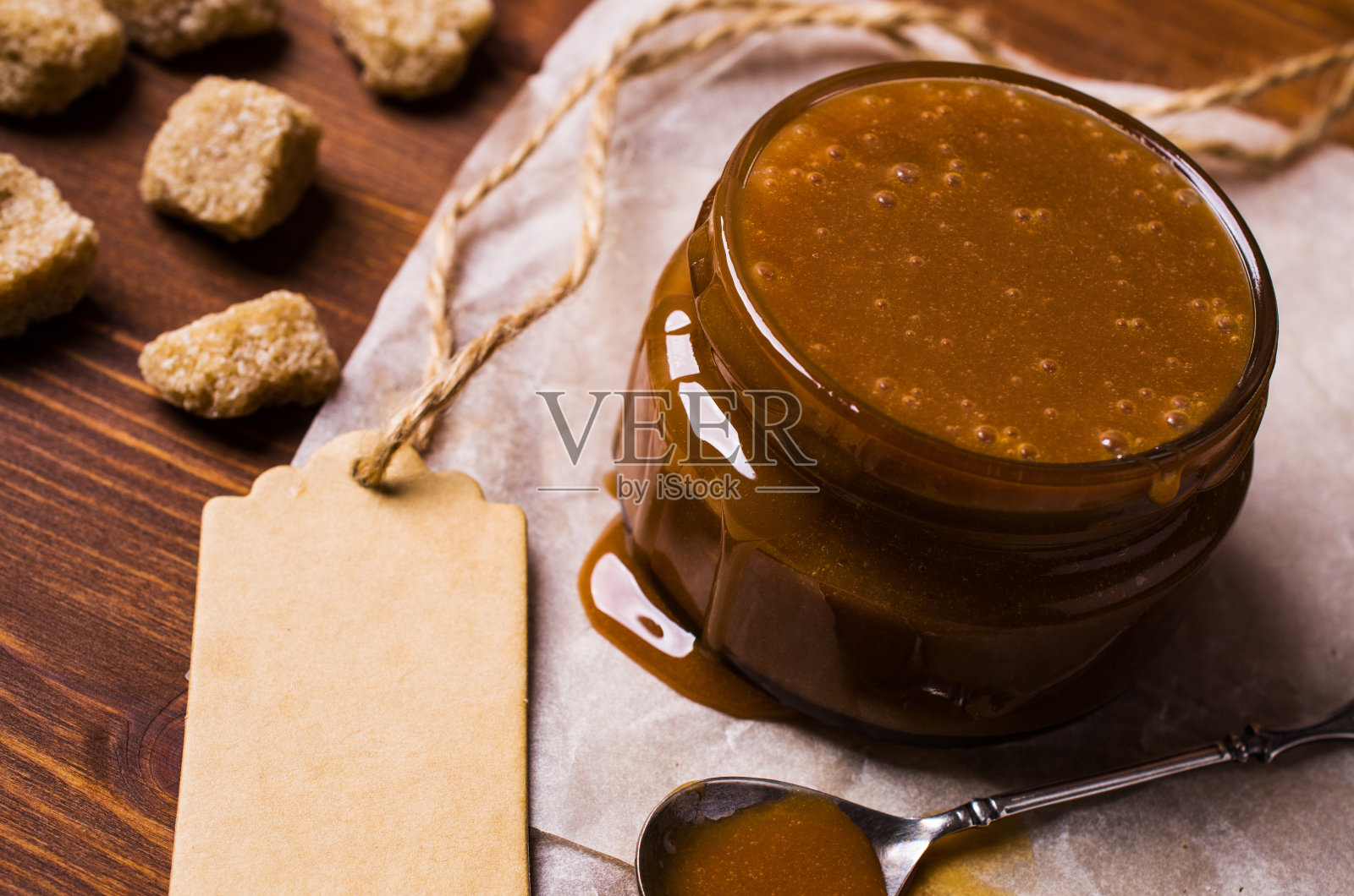 自制的焦糖酱照片摄影图片