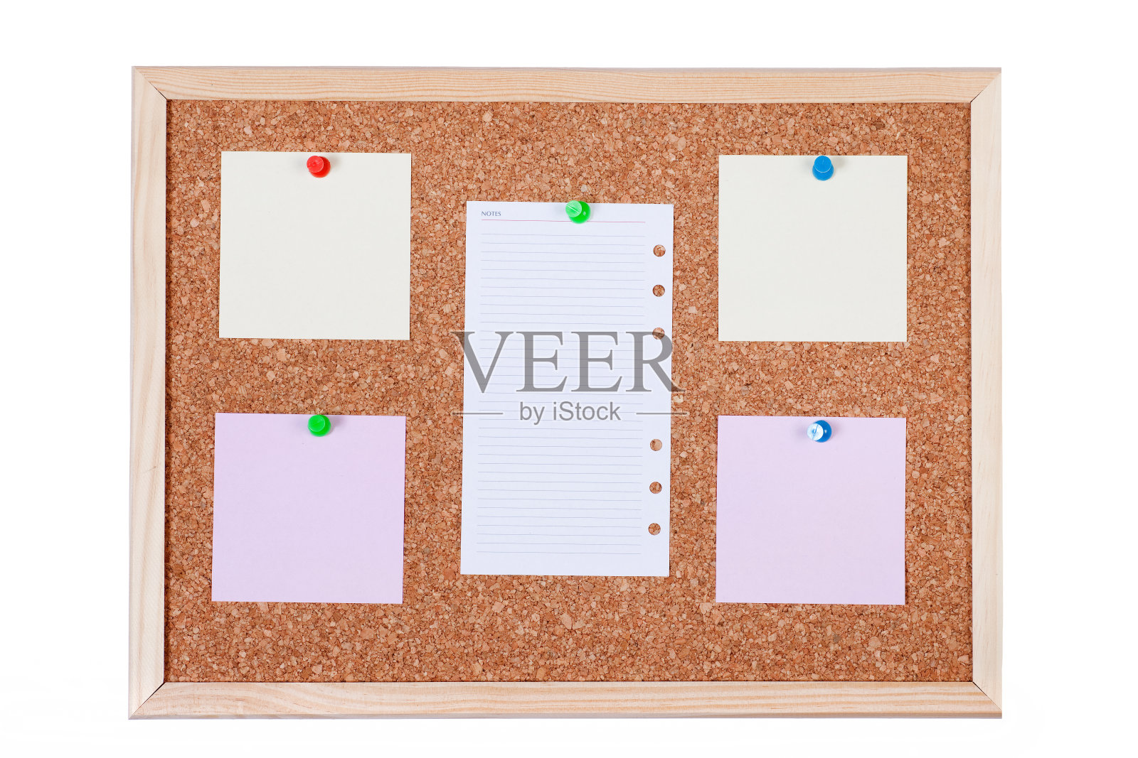 软木板上的空白纸笔记照片摄影图片