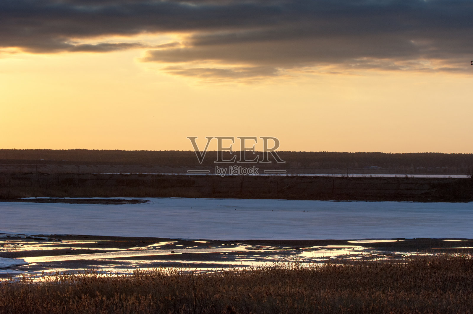 河冬天照片摄影图片