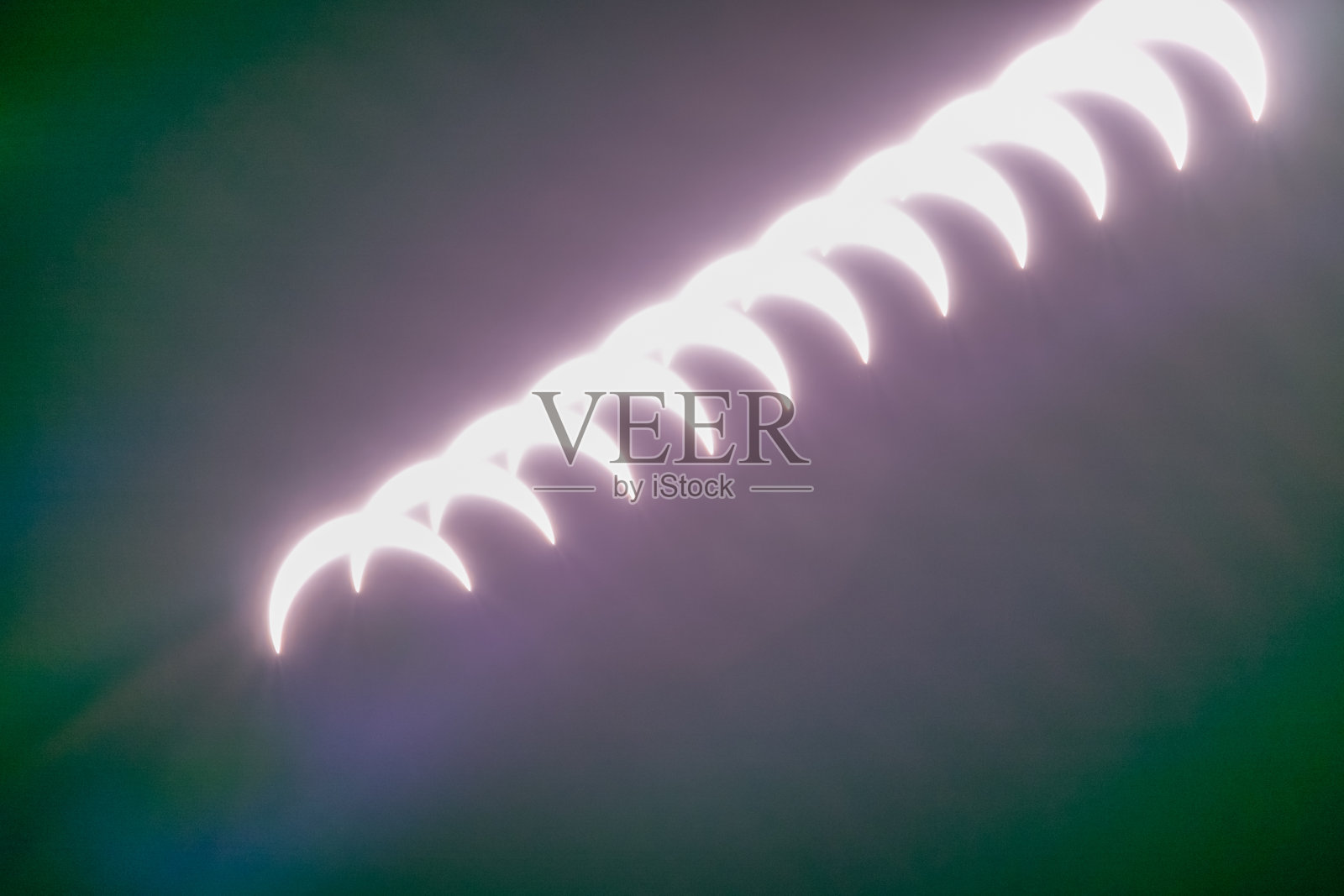 日食与灯光效果的背景照片摄影图片