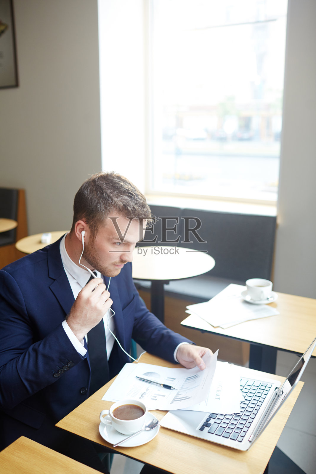 网上聊天照片摄影图片