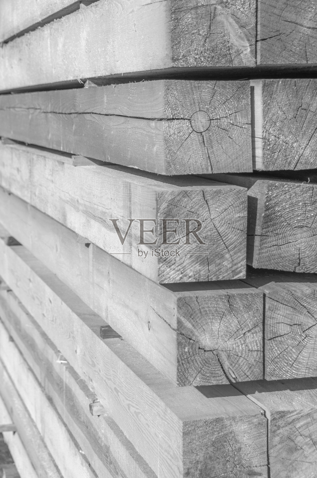 黑白相间的储物间，街边的木条照片摄影图片