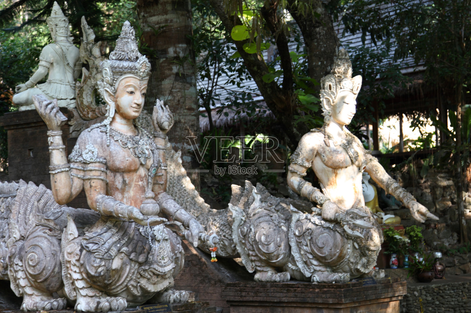 雕塑，建筑和佛教的象征，泰国照片摄影图片