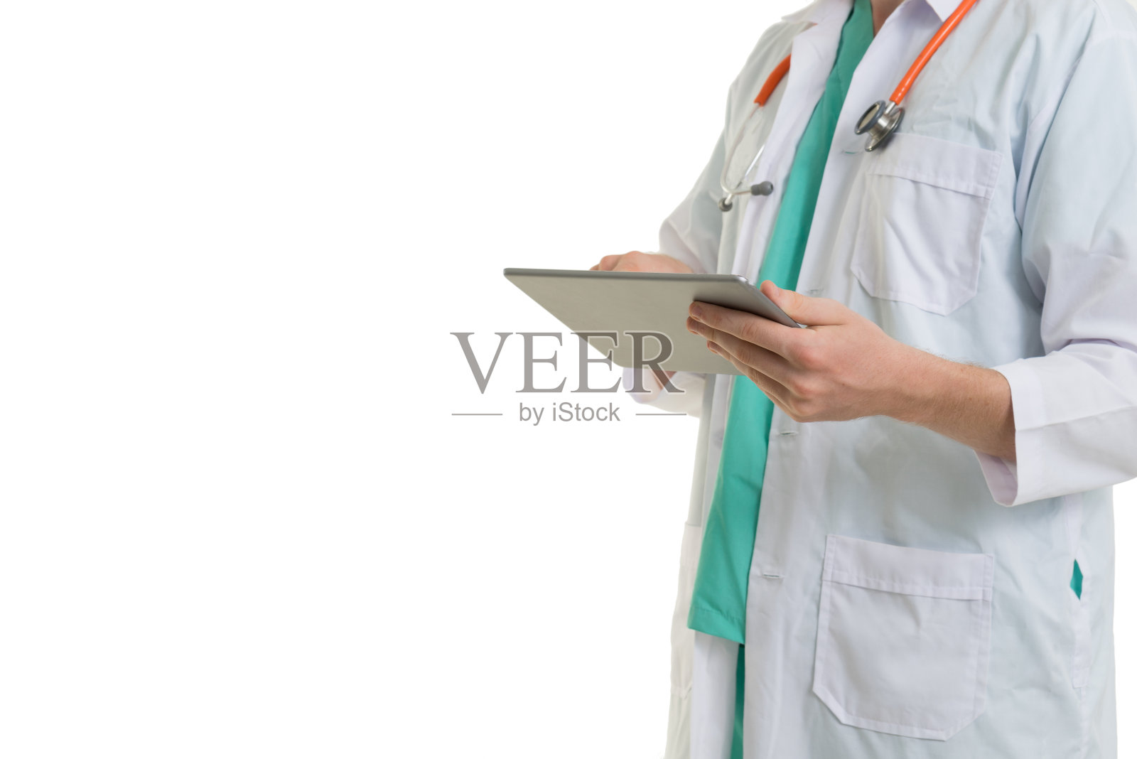 医生工作与平板在白色的背景照片摄影图片