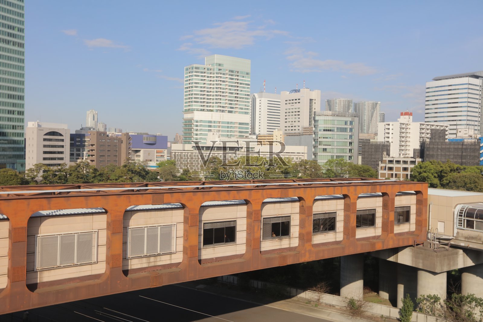 东京城市景观，位于滨松町世界贸易中心照片摄影图片