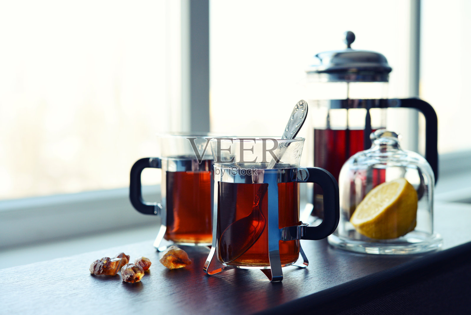 一杯法式压滤茶照片摄影图片